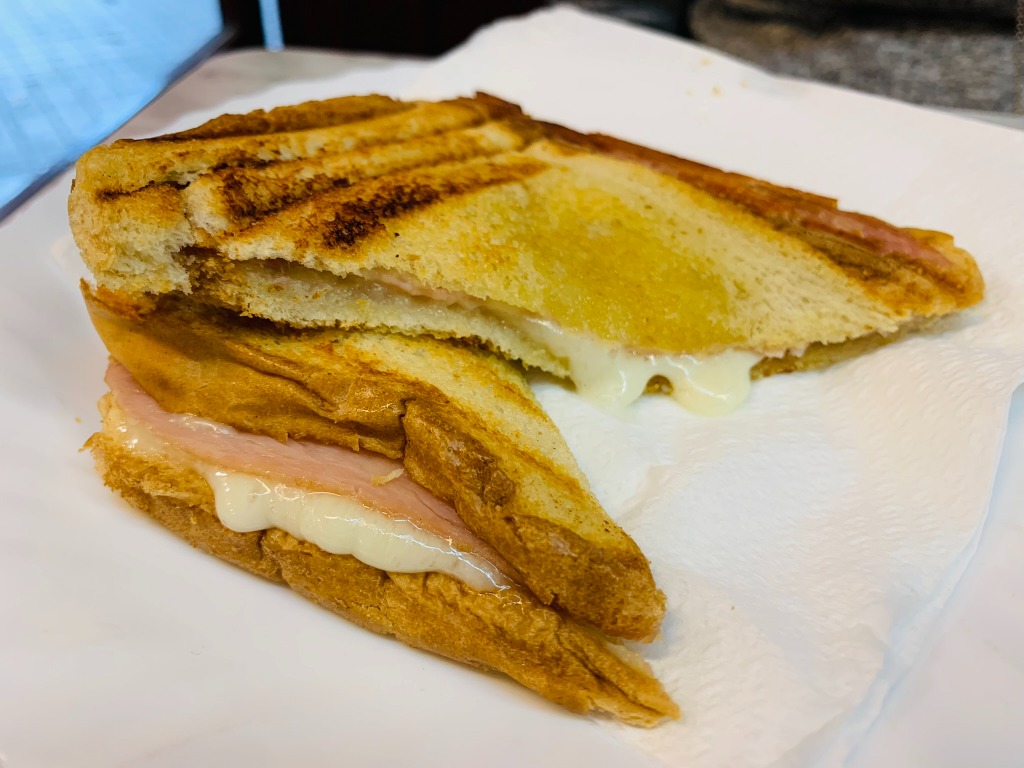 Carta de Bares en Barcelona, Bar Mañé Cafè, Bikini motllo