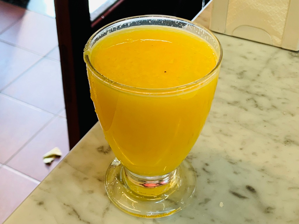 Carta de Bares en Barcelona, Bar Mañé Cafè, Zumo de naranja natural