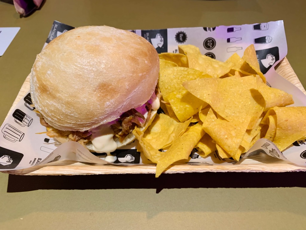 Carta de Cervecerías en Barcelona, BlackLab Tap Room & Craft Beer, Hong Kong Pork