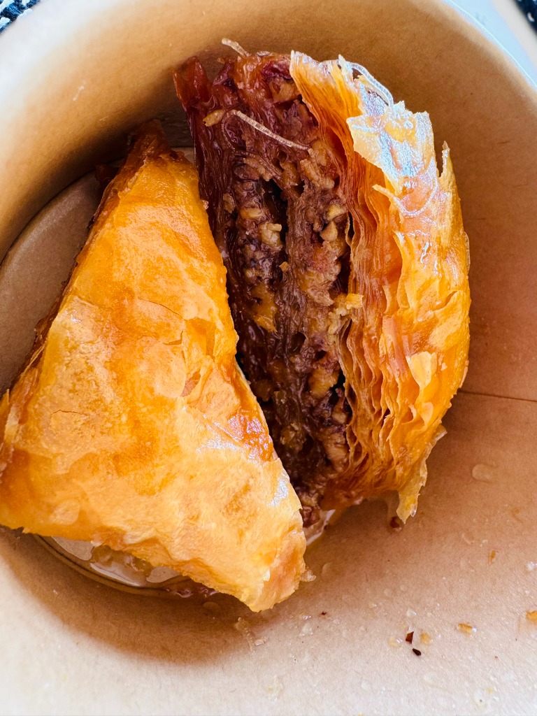 Menu of Restaurants in Barcelona, Dionisos Born, Baklava