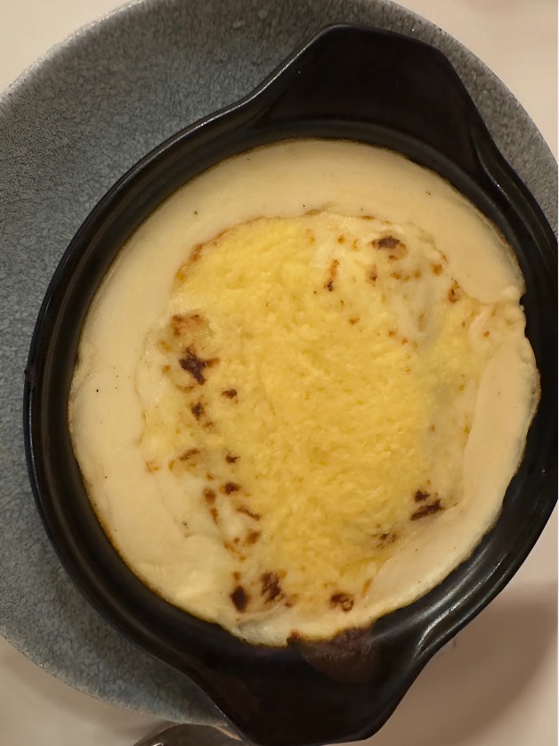 Carta de Restaurantes en Barcelona, Els Quatre Gats, Los tradicionales canelones 4Gats con carne de cocido gratinados