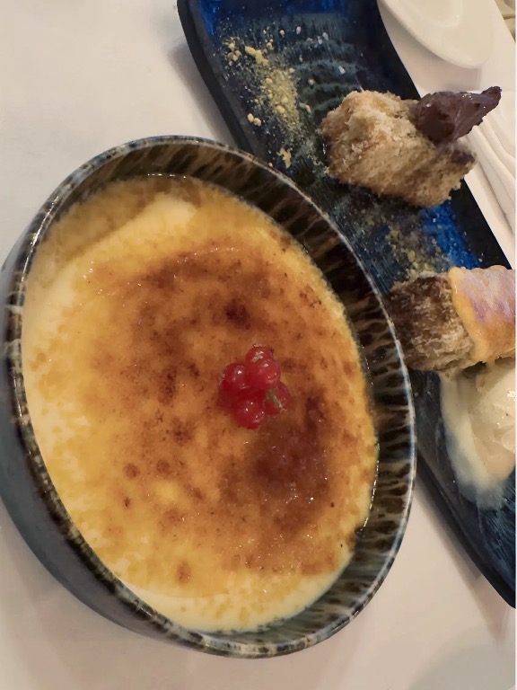 Recomendación gastronómica de Barcelona: Tradicional crema catalana 4 Gats desde 1897