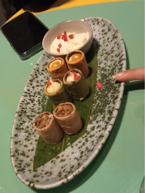 Menu of Restaurants in Barcelona, Ikibana, Amai maki