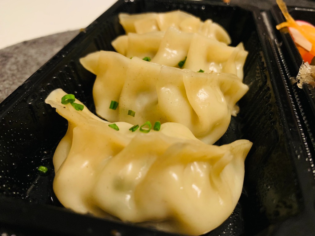 Carta de Restaurantes en Barcelona, KOI KOI SUSHI Y CÓCTELES, Gyoza de pollo con shitake