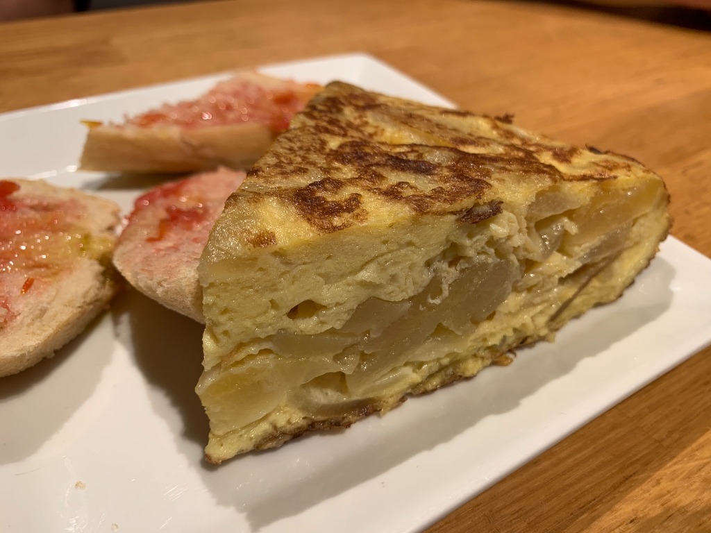 Carta de Restaurantes en Barcelona, La Cátedra, Pincho de tortilla de patatas