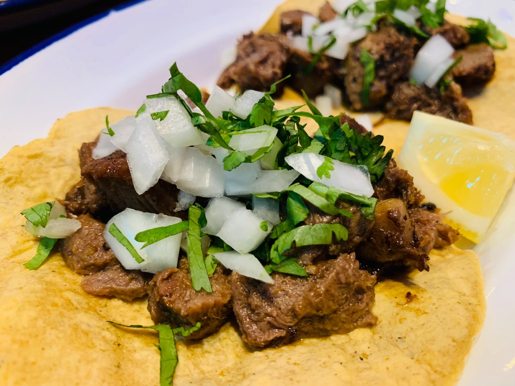 Carta de Restaurantes en Barcelona, La Curandera, Taco de lengua