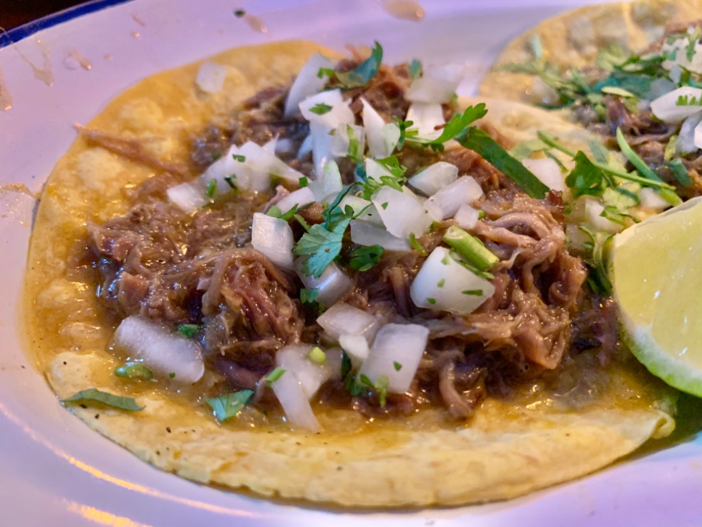 Carta de Restaurantes en Barcelona, La Curandera, Tacos Carnaza (2uds)