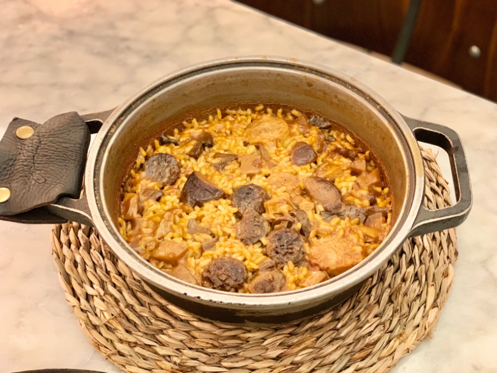 Menu of Restaurants in Barcelona, L'Arrosseria Xàtiva Sant Antoni, Arroz a la catalana con butifarra y setas (meloso)