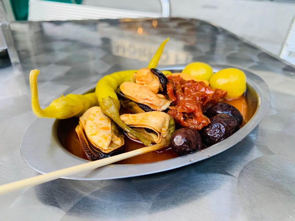Carta de Bares en Barcelona, Morro Fi, Mejillones