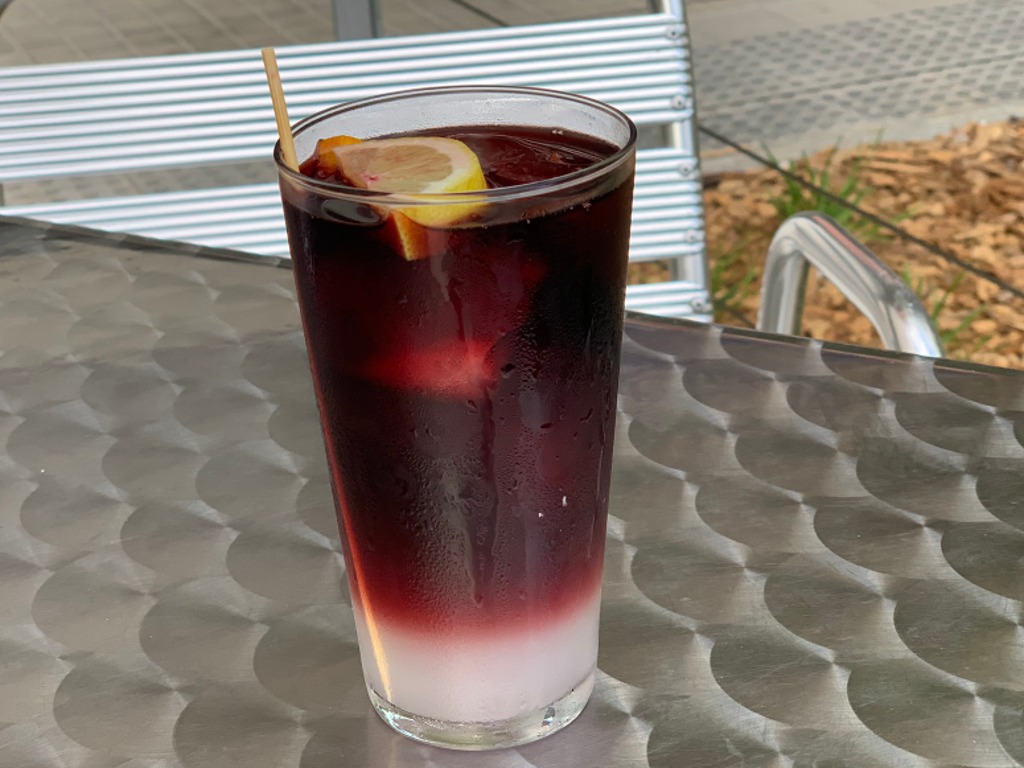 Carta de Bares en Barcelona, Morro Fi, Tinto de verano