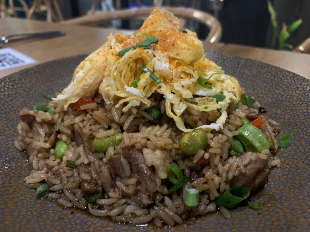 Carta de Restaurantes en Barcelona, Nikkei 103, Chaufa de pato