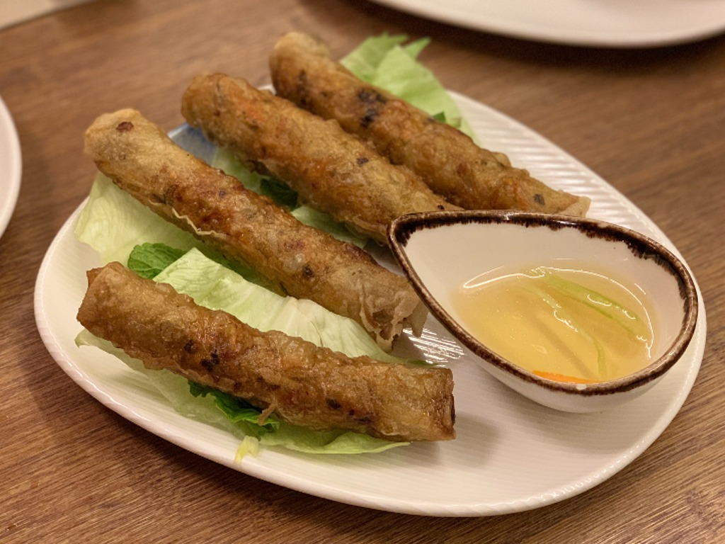 Carta de Restaurantes en Barcelona, Pho Hanoi, Nem