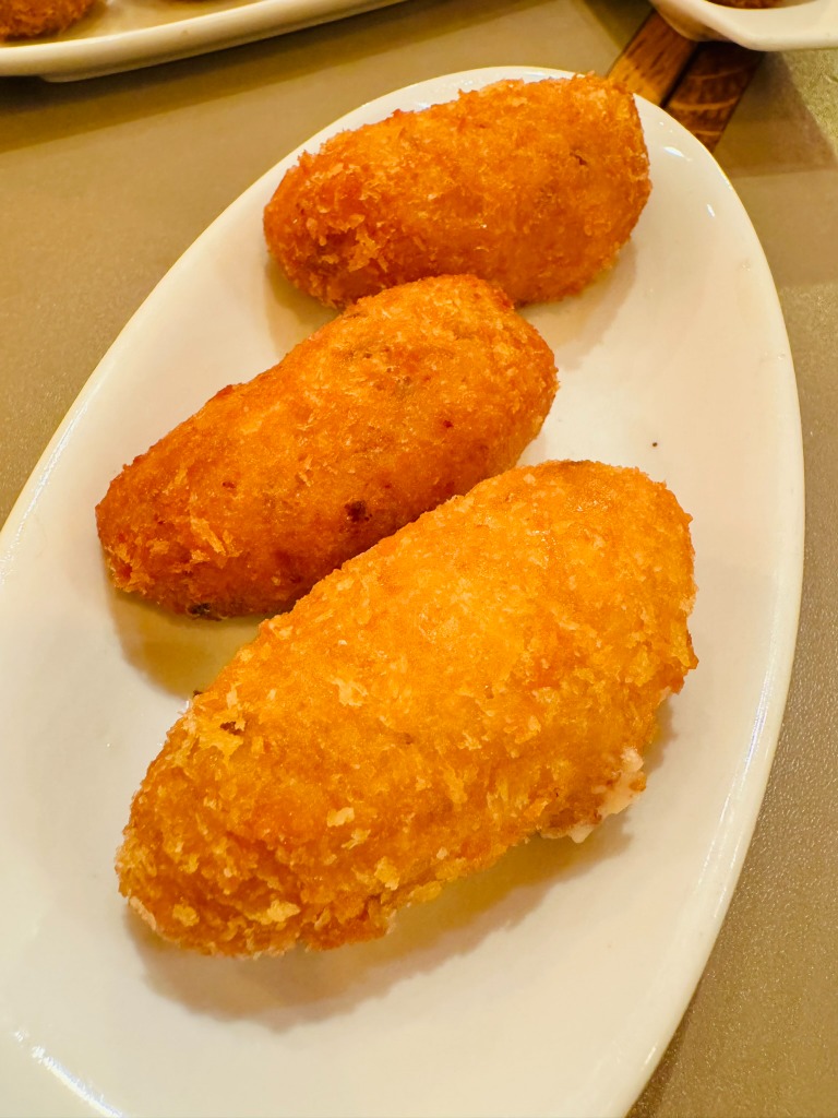 Menu of Restaurants in Barcelona, Restaurant L´Enric, Croquetas de jamón ibérico