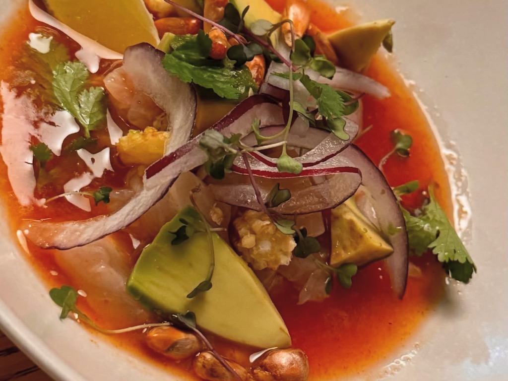 Carta de Restaurantes en Barcelona, The Green Spot, Ceviche amarillo de setas y verduras con maíz