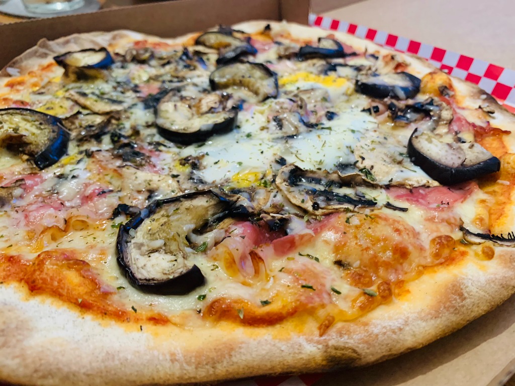 Menu of Pizza Shops in Barcelona, Tiago La Pizza, Pizza al gusto