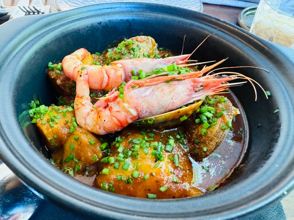 Carta de Restaurantes en Barcelona, Tragaldabas Restaurante, Suquet de gambas y rape