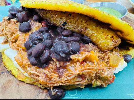 Menu of Restaurants in Barcelona, Trópico Barcelona | Balmes, Cachapa pabellón criollo