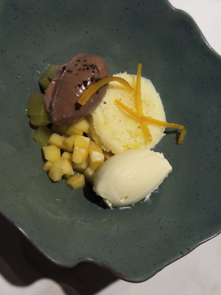 Carta de Restaurantes en Barcelona, Xavier Pellicer, Coliflor, chocolate, lavanda