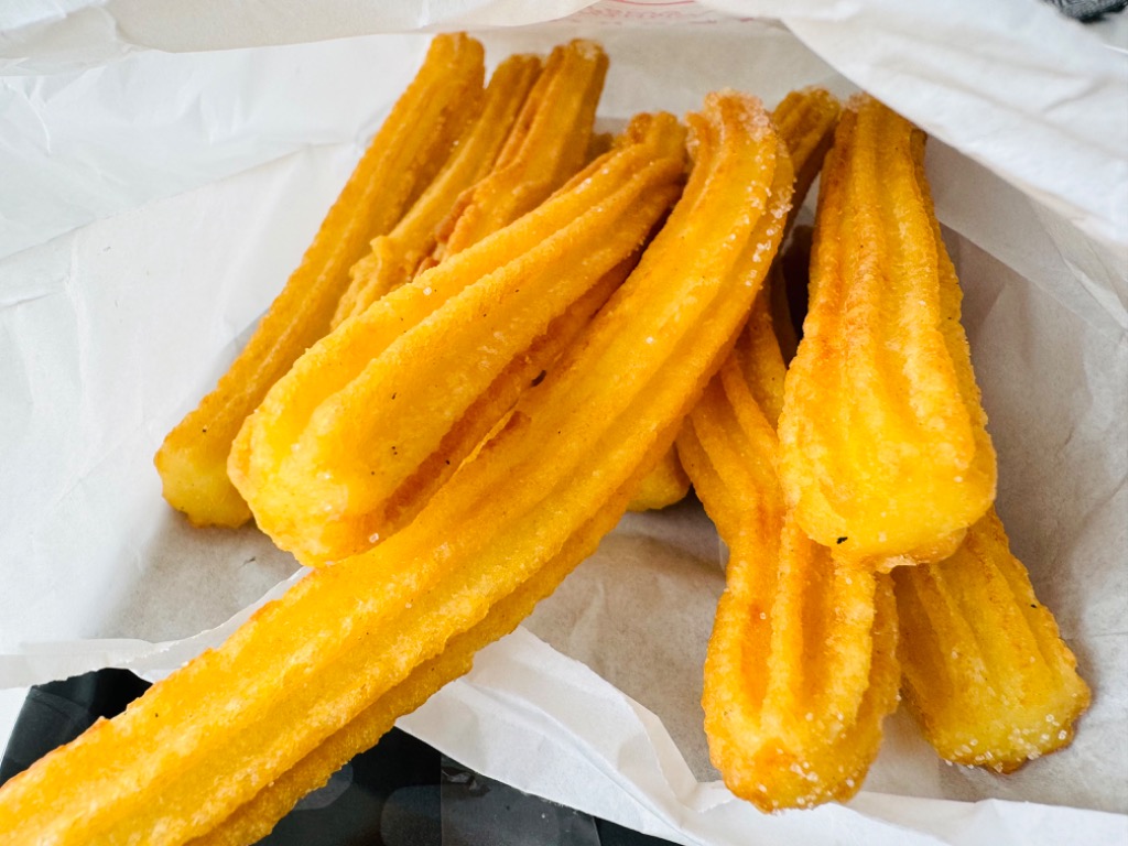 Carta de Cafeterías en Barcelona, Xurreria Can Vernet amb i sense gluten ️, Churros (12)