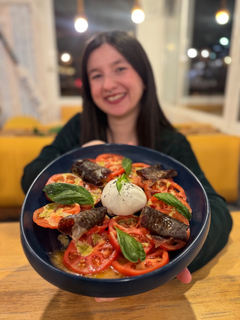 Menu of Restaurants in Benidorm, Chiringuito Beach Benidorm, Ensalada chiringuito