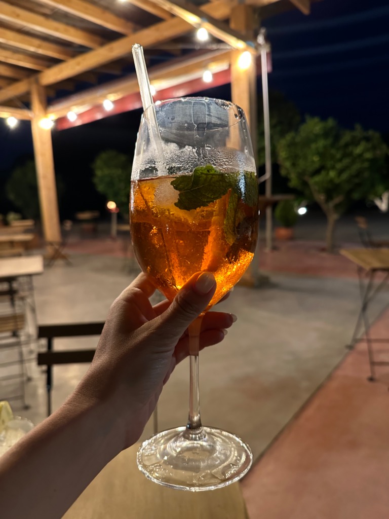Carta de Restaurantes en Benidorm, Huerto gastrobar, Amperio spritz