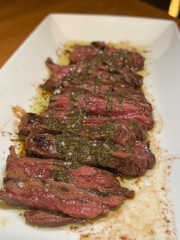 Carta de Restaurantes en Benidorm, Huerto gastrobar, Entraña a la brasa con chimichurri