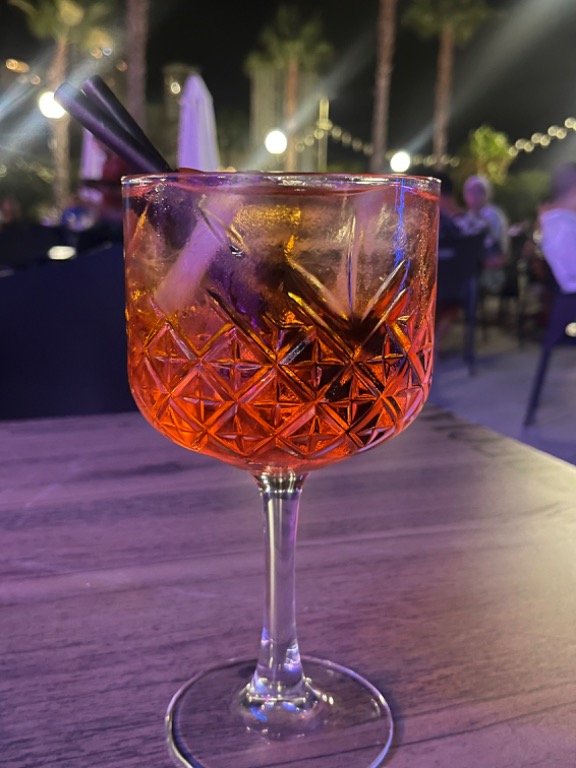 Carta de Restaurantes en Benidorm, Oasis Beach Club Benidorm, Aperol Spritz