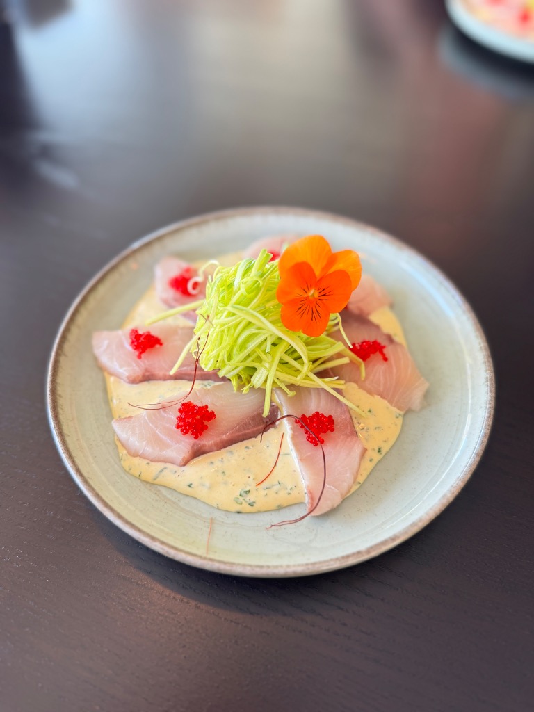 Carta de Restaurantes en Benidorm, Restaurante Japonés Umai, Sashimi de pez limón con ají amarillo