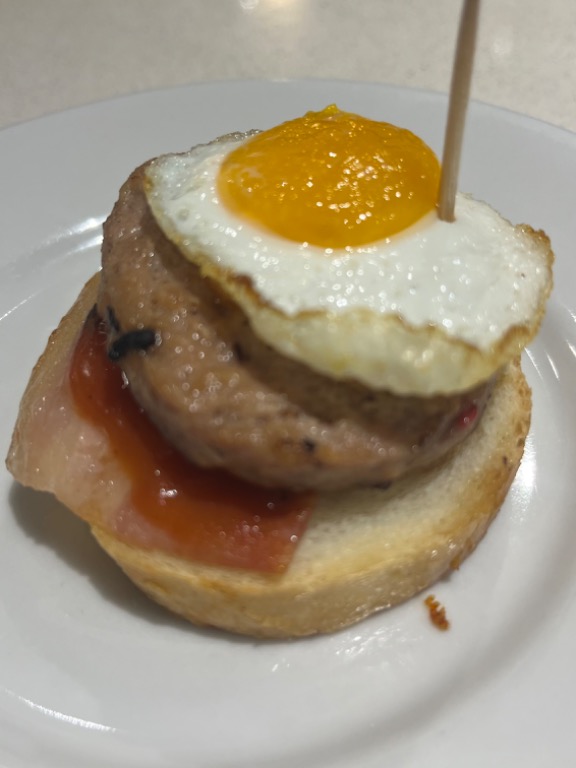 Menu of Restaurants in Benidorm, Taperia Los Mancheguitos, Mini Burger