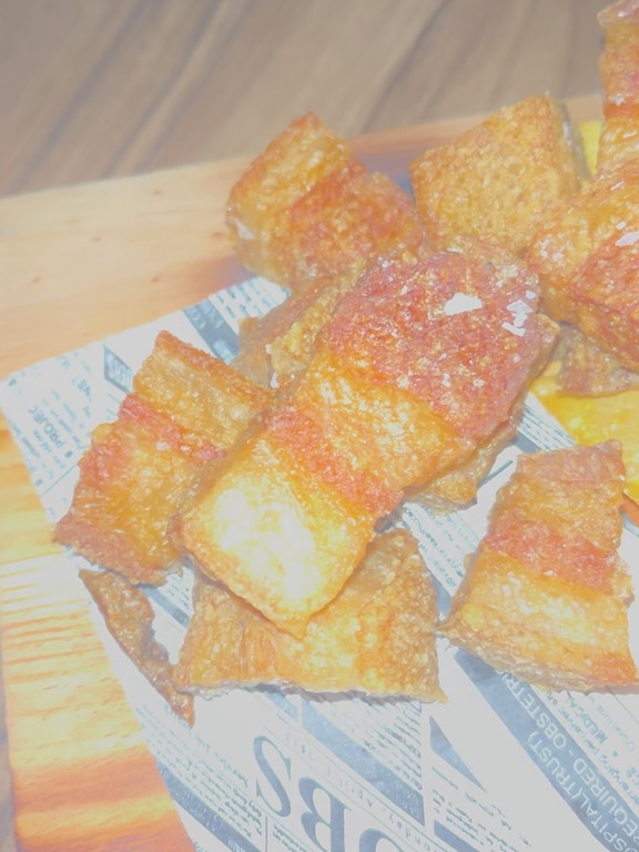 Carta de Restaurantes en Benidorm, XOXO GASTROCLUB, Chicharrón con guacamole y nachos