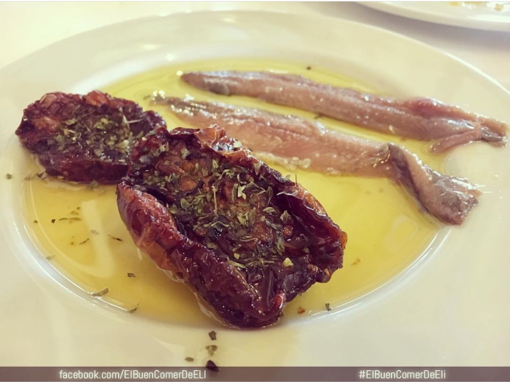 Menu of Restaurants in Benifato, Restaurante La Venta de Benifato, Anchoas con tomates secos