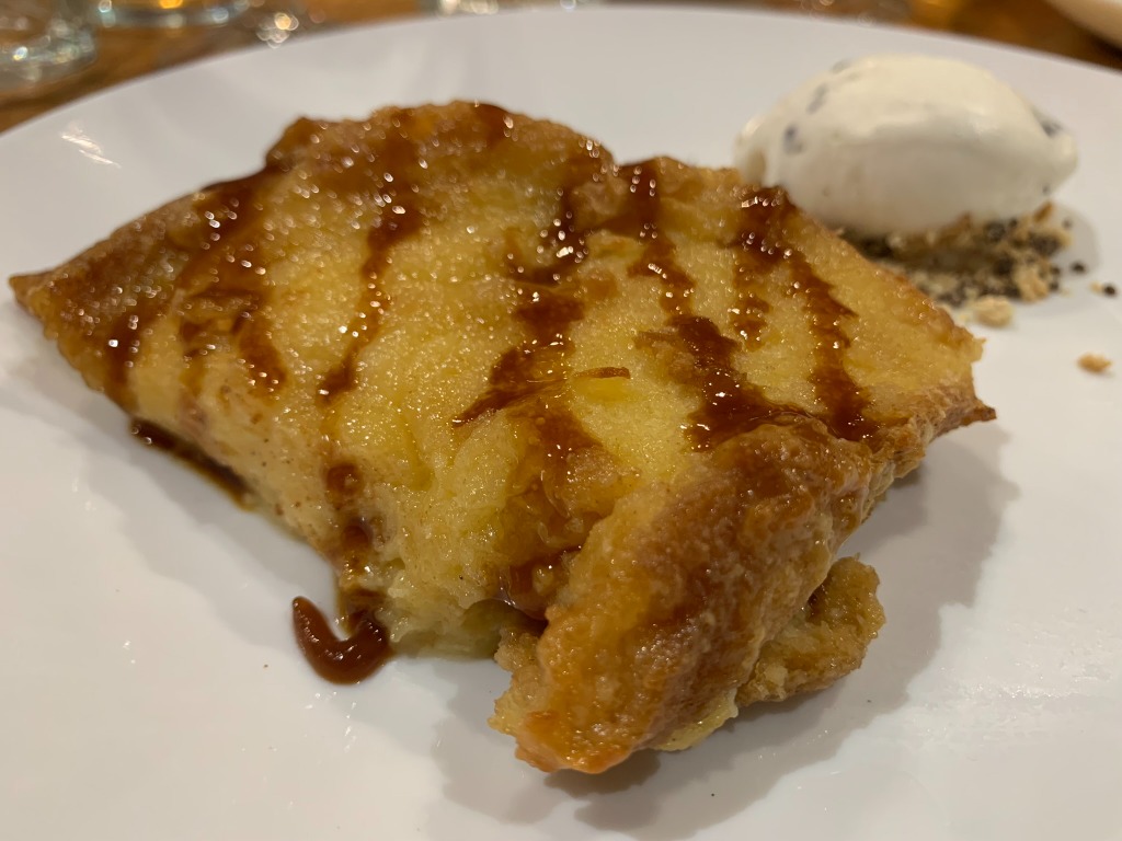 Carta de Restaurantes en Bilbao, Asador Arde Bilbao, Torrija caramelizada con crema helada