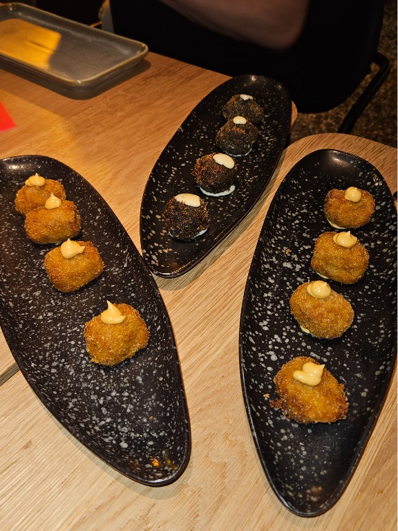 Carta de Restaurantes en Bilbao, Ochenta Grados Bilbao, Croquetas de carrillera y chipiron