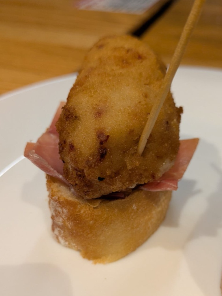 Menu of Bars in Bilbao, Vermuteka, Croqueta de jamon