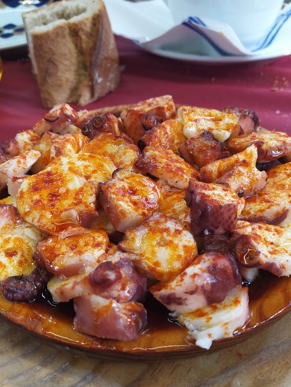 Menu of Restaurants in Burela, A Dorna, Pulpo a feira