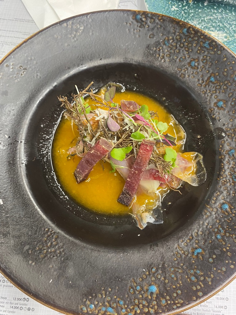 Carta de Restaurantes en Cádiz, Restaurante El Sopa, Milhojas Almadrabera Campera
