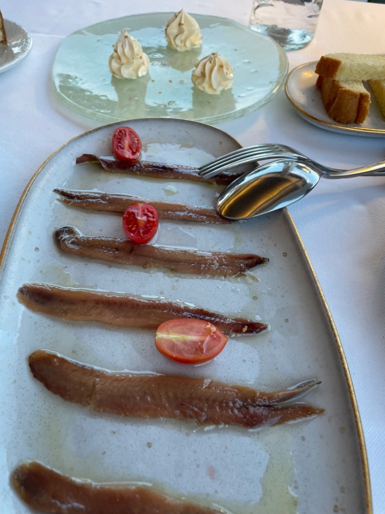 Carta de Restaurantes en Cambrils, Restaurant Miramar | Cambrils, Anchoas de L’ escala con mantequilla casera