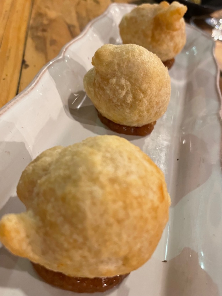 Carta de Restaurantes en Campell, Mordida Restaurante, Buñuelos de queso idiazabal y mermelada de membrillo