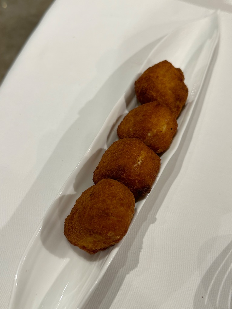 Menu of Restaurants in Cassà de la Selva, Can Peret, Croquetas de gamba