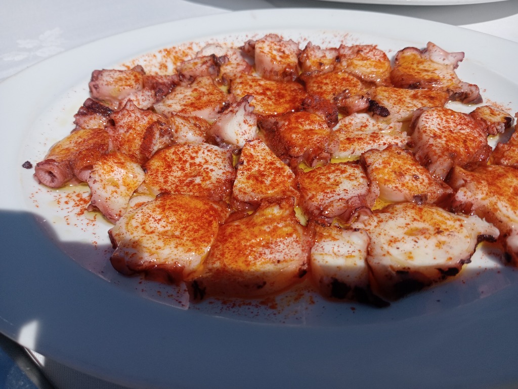 Carta de Restaurantes en Ciutadella de Menorca, Cafè Balear, Pulpo a la gallega