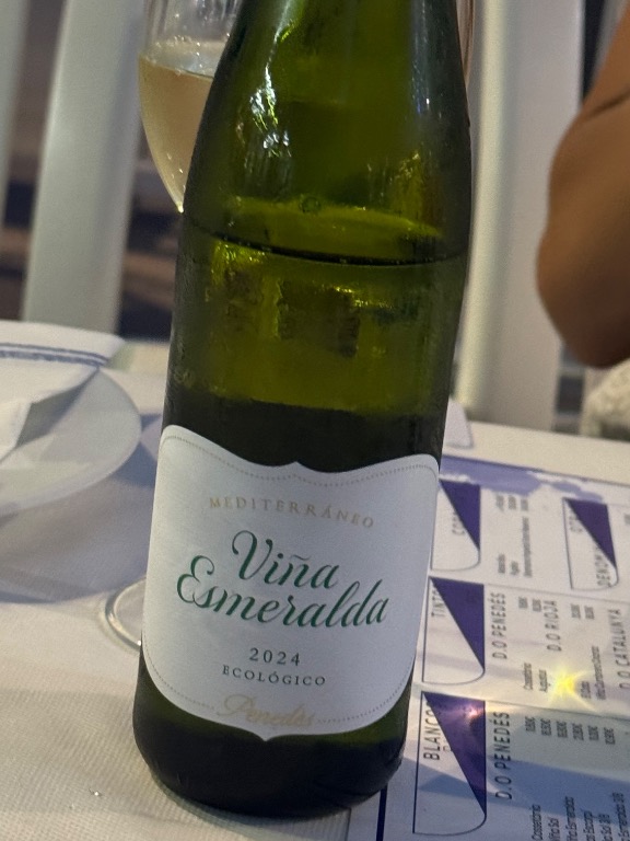 Carta de Restaurantes en Comarruga, El Pingüino Restaurante, Viña Esmeralda