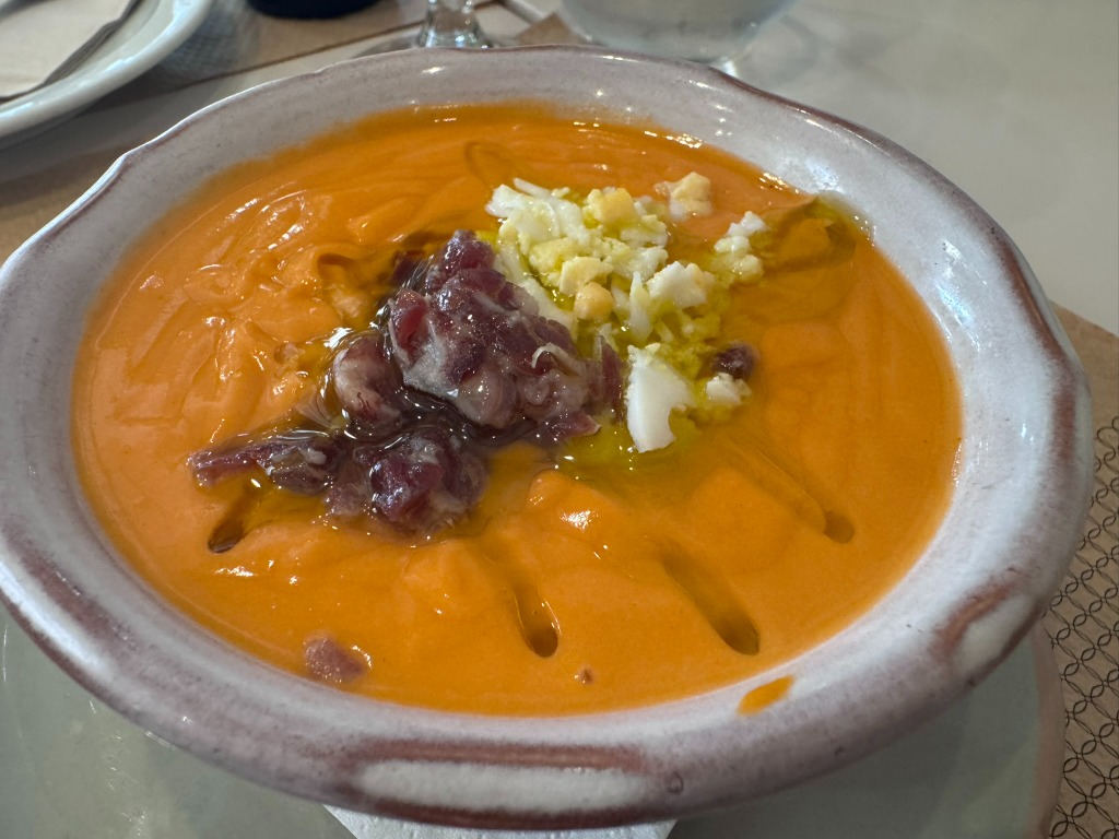 Recomendación gastronómica de Córdoba: Tapa de salmorejo