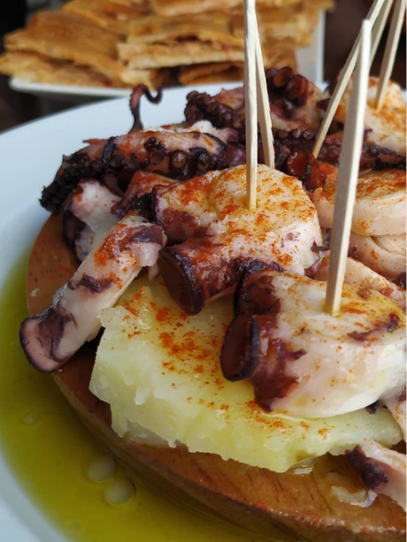 Carta de Restaurantes en Coruña, Anduriña, Pulpo con cachelos