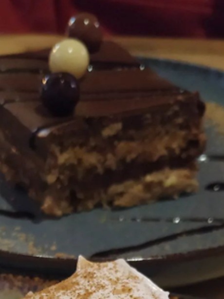 Menu of Restaurants in Coruña, Deabejas, Tarta de la abuela