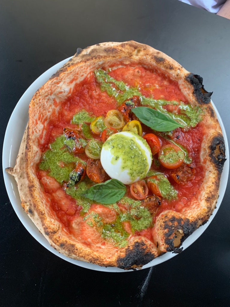 Carta de Pizzerías en Coruña, Grosso Napoletano, Pomo D’oro