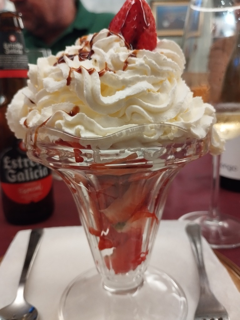 Carta de Restaurantes en Coruña, Restaurante Santiso, Fresas con nata