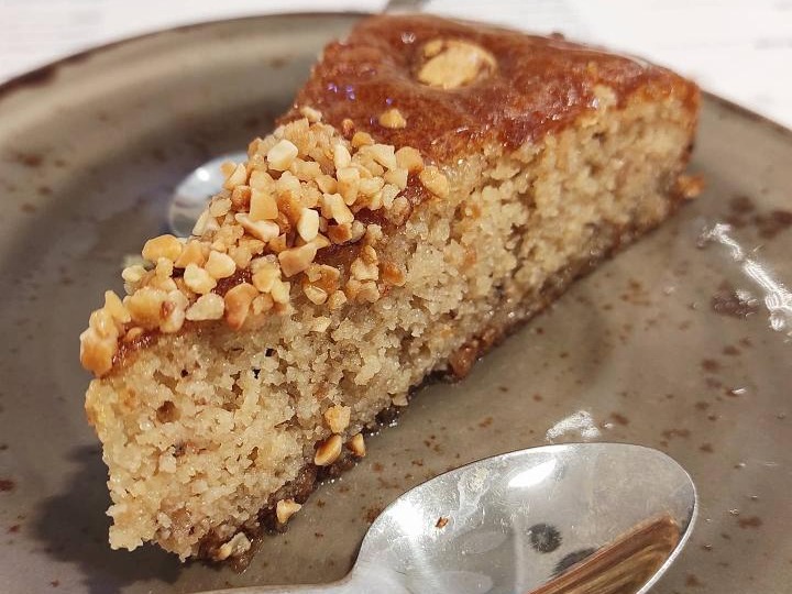 Menu of Restaurants in Denia, Tasca Eulalia, Tarta Eulalia de almendra y coco