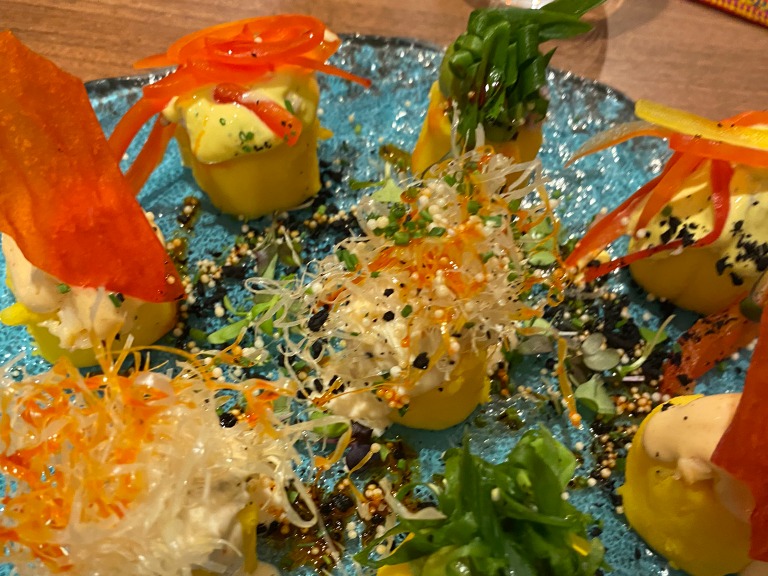 Carta de Restaurantes en Donostia, APU•MAR Peruarra, Degustación de causitas 8 unds