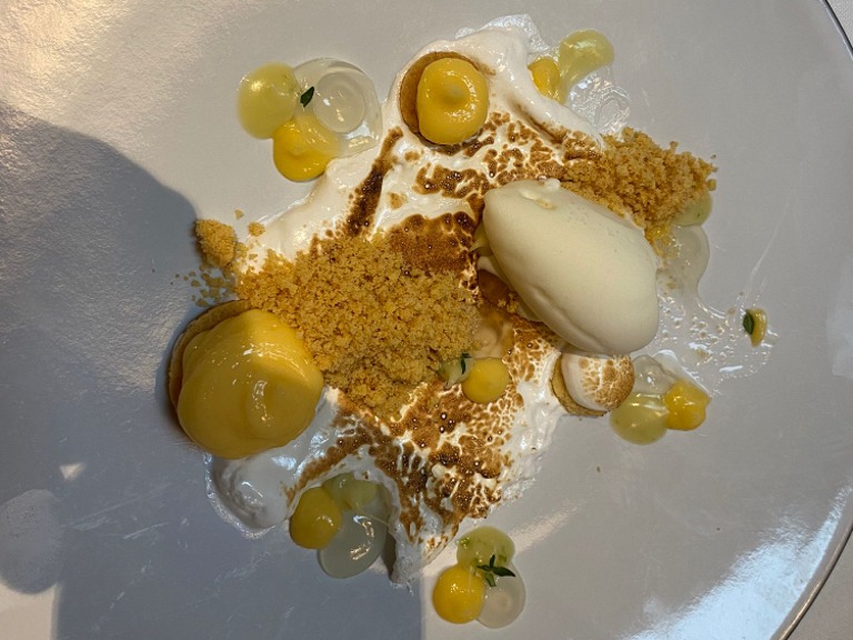 Carta de Restaurantes en Donostia, Narru, Limón, yogur y maíz