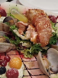 Carta de Restaurantes en Donostia, Restaurante Ikaitz, Ensalada templada de bogavante y almejas